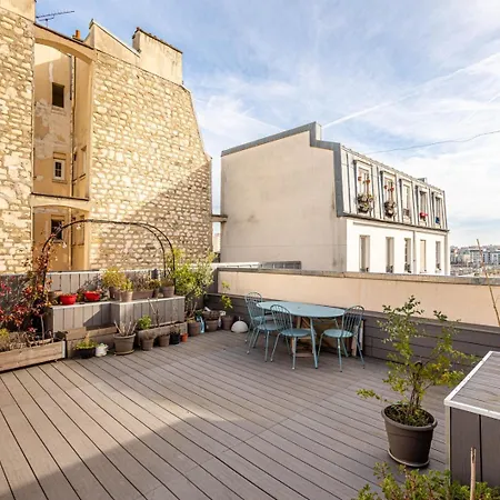Appartamento Guestready - Urban Retreat With Sunny Terrace Parigi